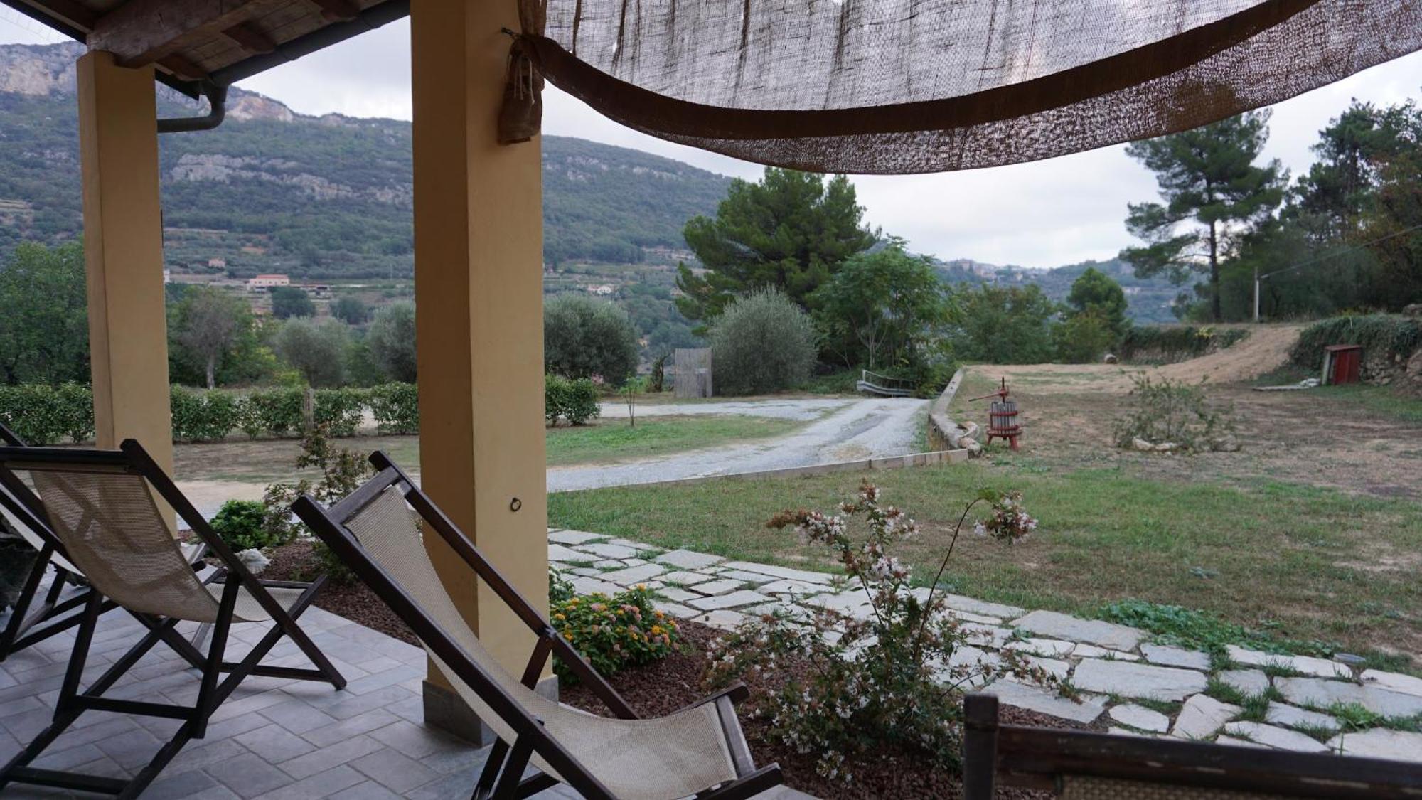 Bed and Breakfast I Campi Di Lino Финале Лигуре Экстерьер фото